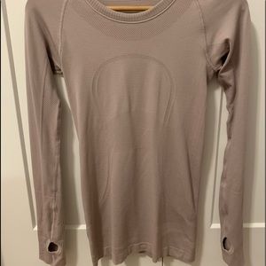 LuluLemon Swiftly Tech Long Sleeve Crew